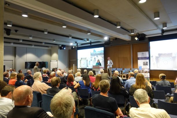 Don Walker responding to questions from the audience